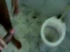 Amateur Indian Couple In Bathroom