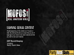 Hardcore Fucking Sluts Teen Girls At Party video-14