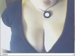 19 years old cute bbw huge knockers on webcam