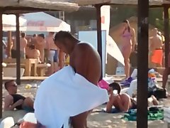 Bulgarian suck on beach