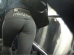 Spying  vpl asses in metro great young teen