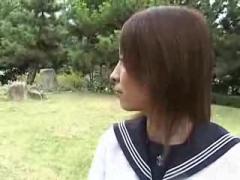 Young Japanese Girl In School Uniform ( amateur japan teen daughter 18 )