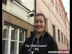 Czech girl from the streets agree to show her intimate parts for money