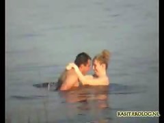 Voyeur spy cam caught couple in the lake