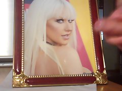 CHRISTINA AGUILERA - CUMSHOT ON DIVINE FACE