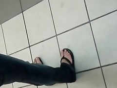 Public Feet 95