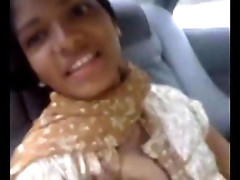Indian teenage babe showing her boobs and pussy in car