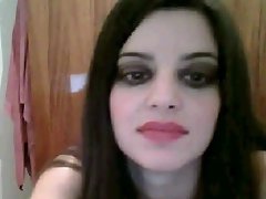 beautiful arab teen show in cam