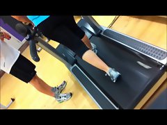 Chunky dirty ass on treadmill