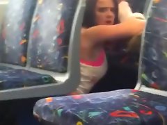 2 lassie in bus